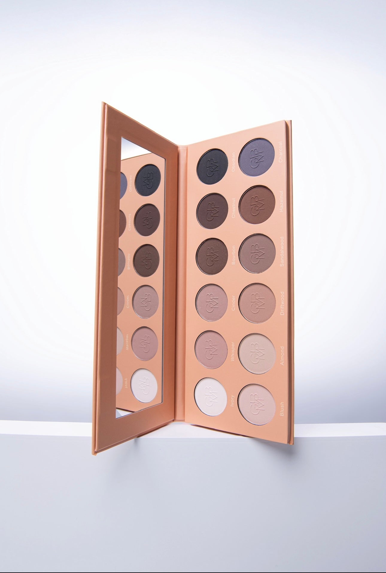Smokey eyeshadow palette