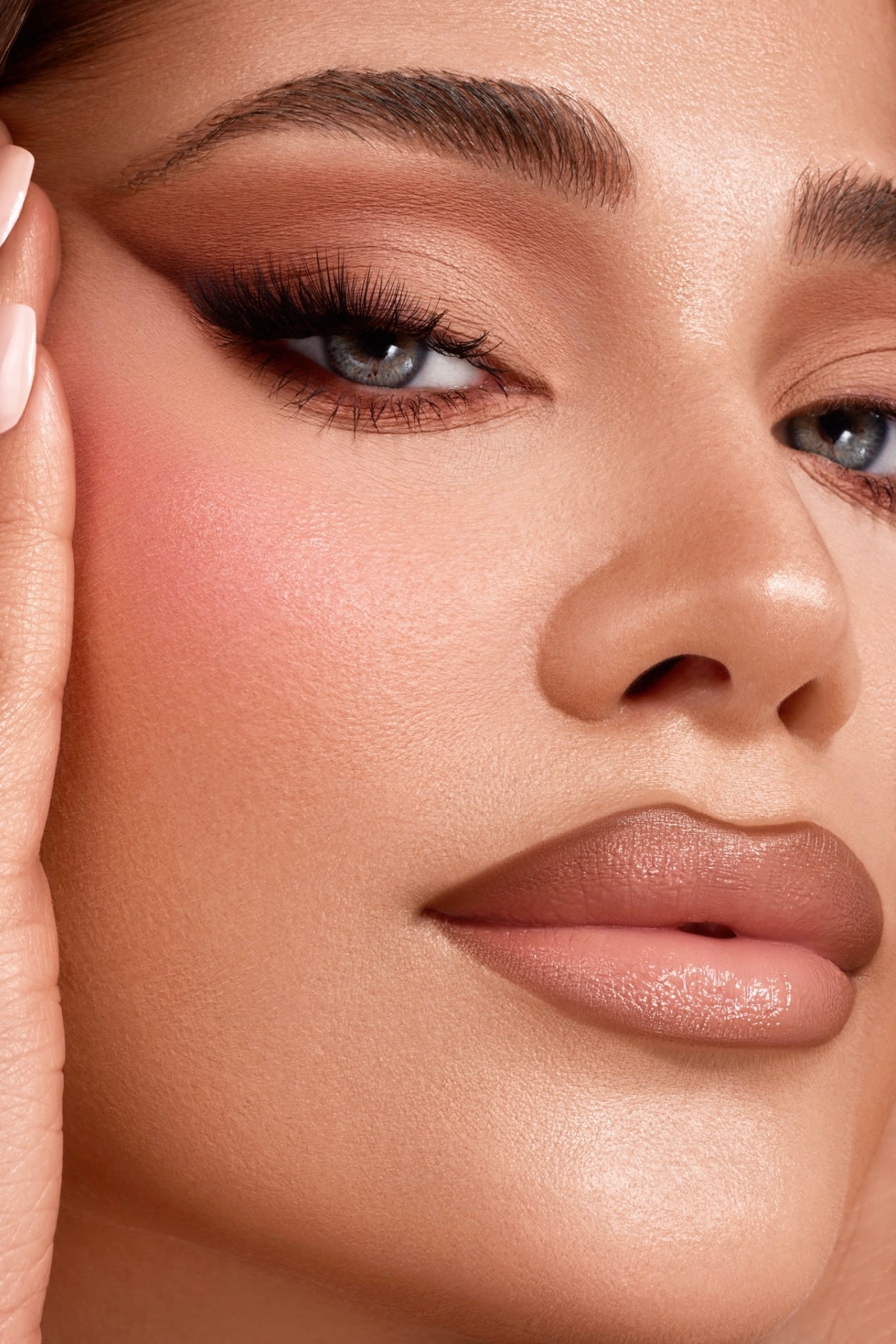 Light brown automatic lipliner