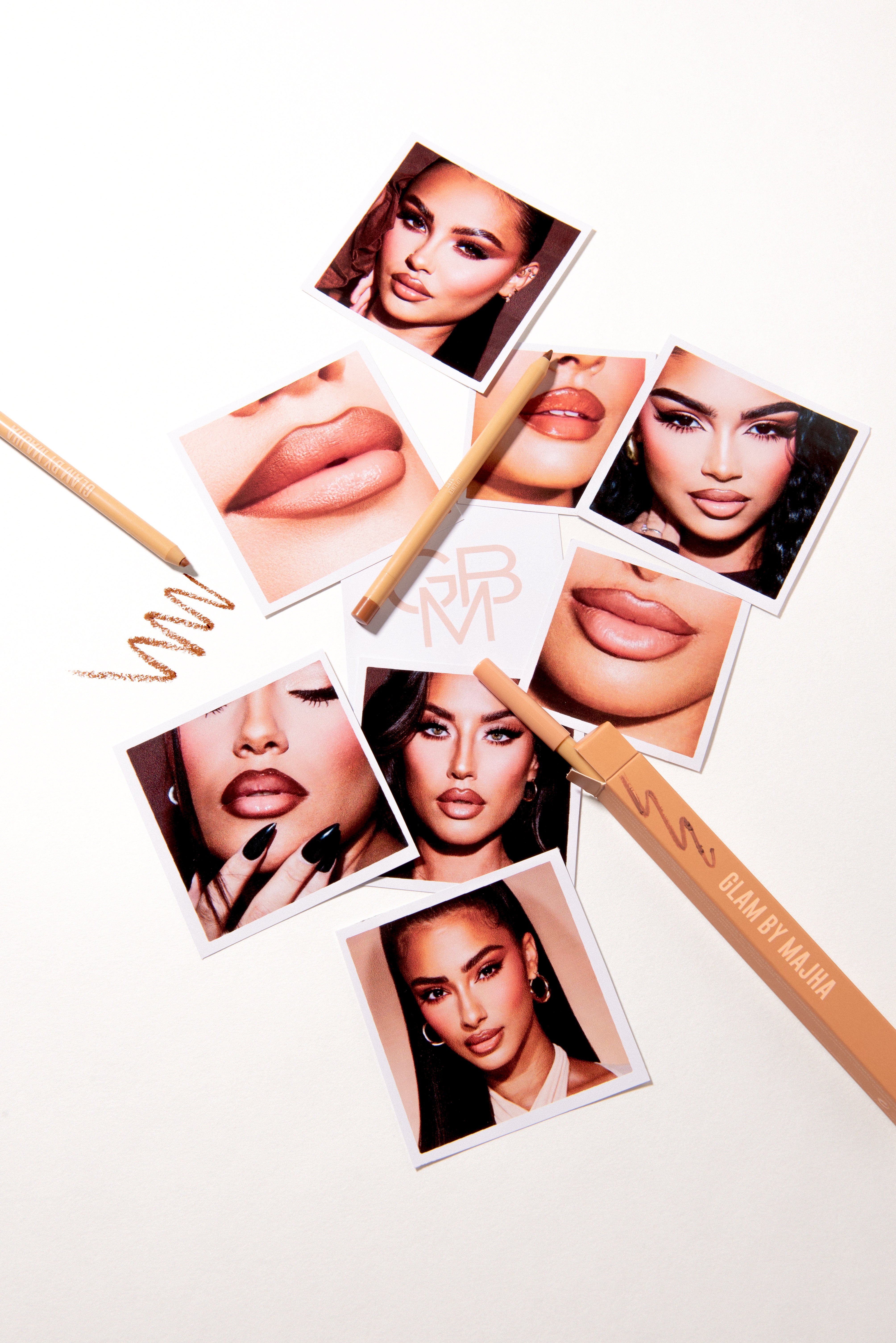 Iconic nude automatic lipliner