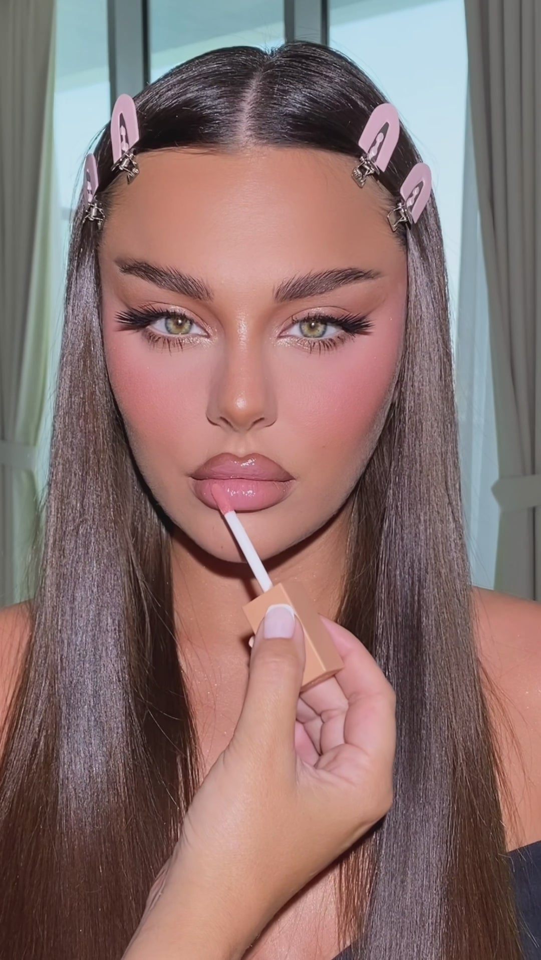 Caramel Kiss Lip Gloss